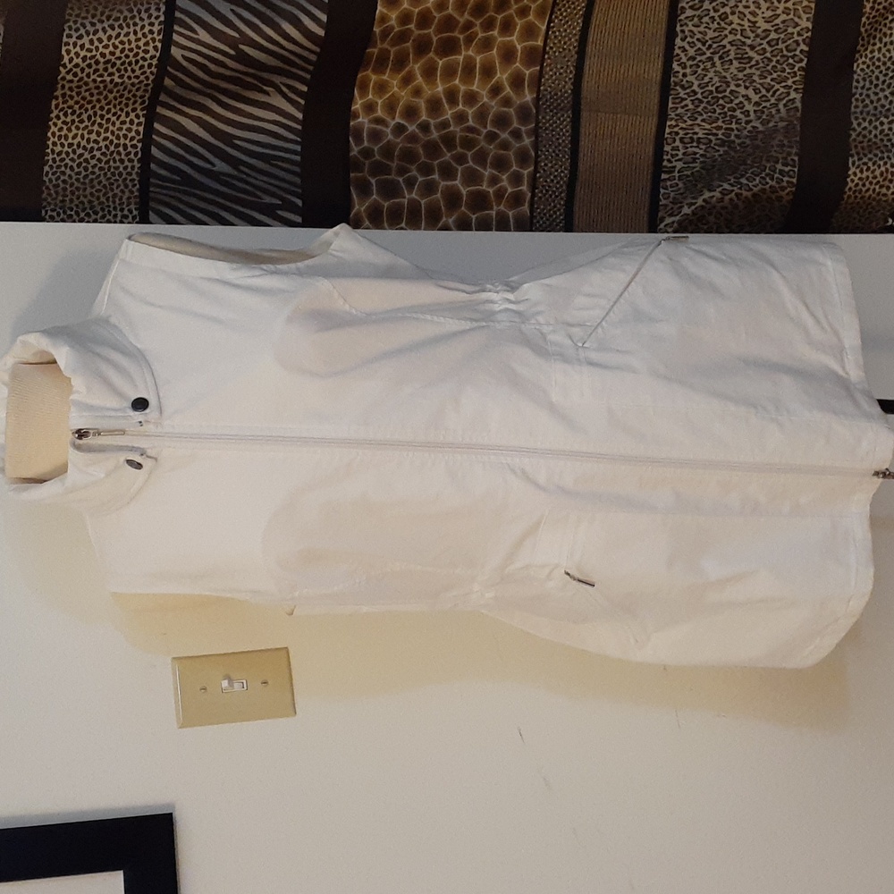 Anatomie White Delaney Vest, Women's Large.    NWT